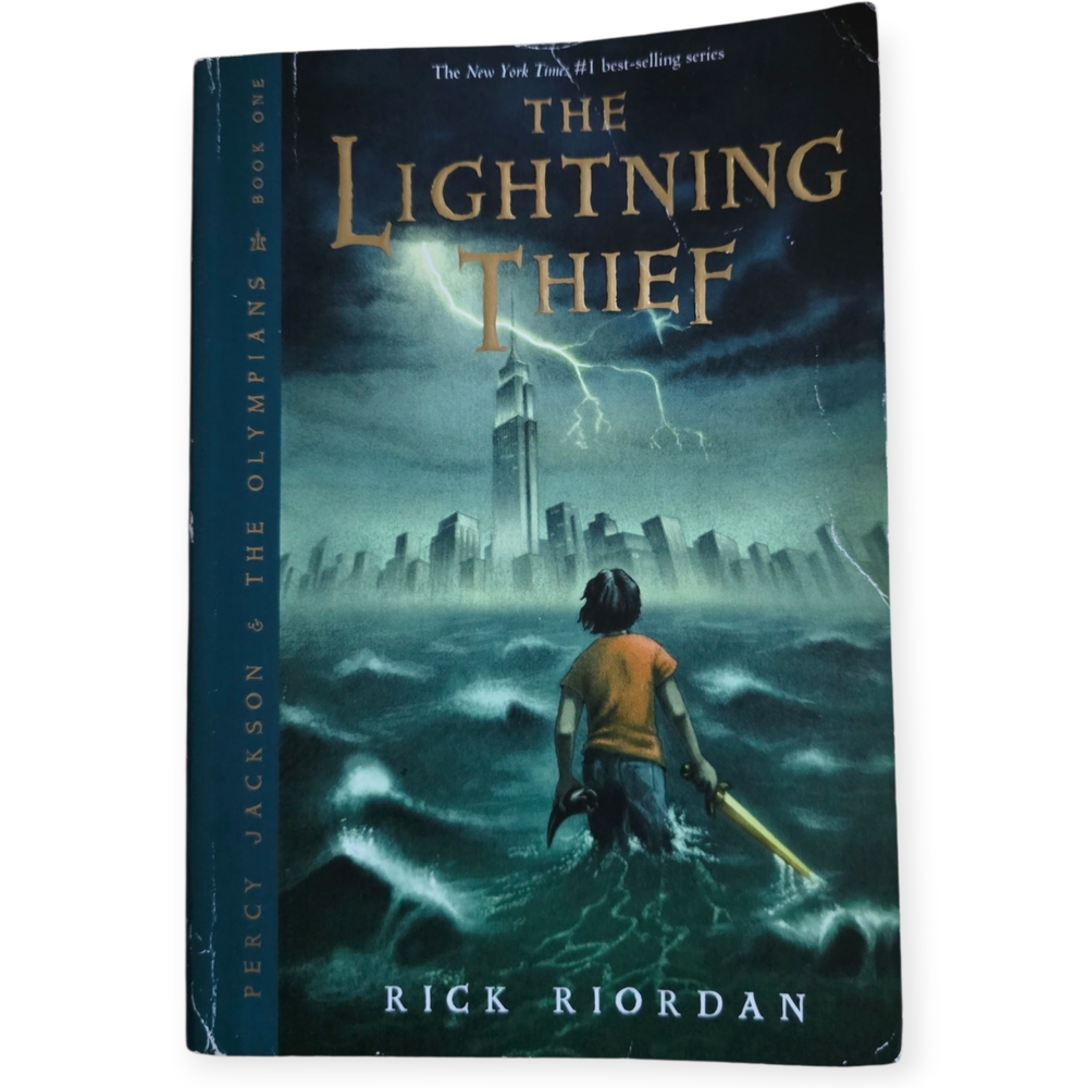 ☆The Lightning Thief Book by Rick Riordan☆